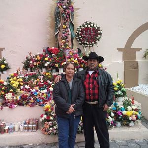 Meet your Posher, Claudia